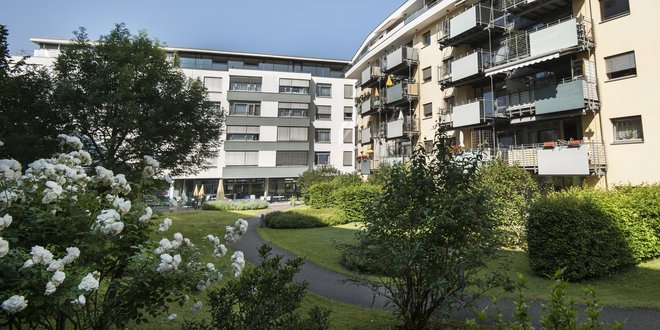 Gebäude des Ludwigstifts (Pflegeheim und Betreutes Wohnen) von außen